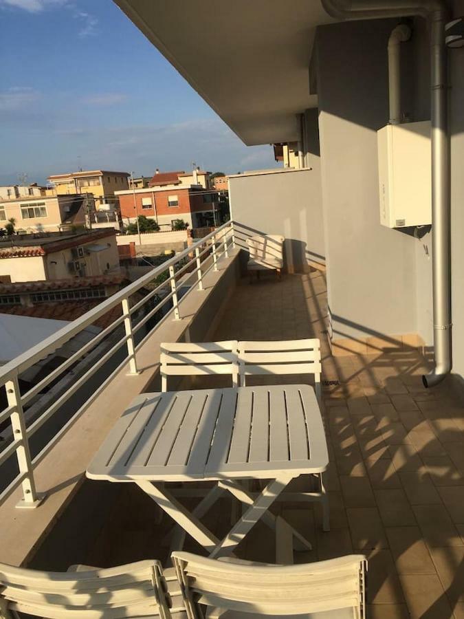 Sunset House Apartment Fiumicino Exterior photo